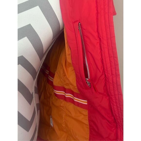 GAP quilted down jacket - Picture 2 of 16